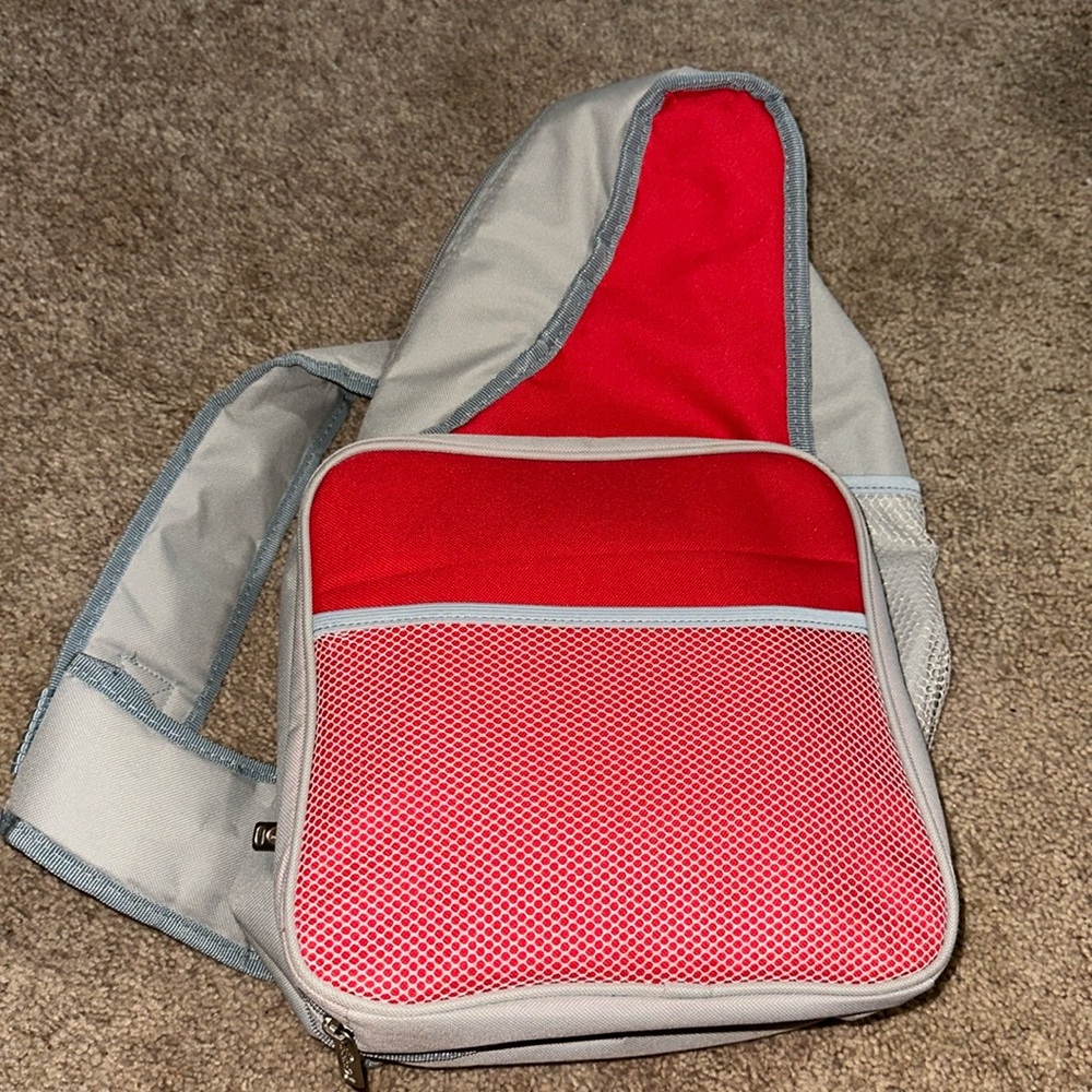 Picnic Plus - Picnic Set for 2 - Zippered Shoulder Bag Gray Red - Thermo Lined